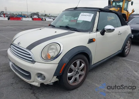 2011 Mini Cooper из США, поврежденный, VIN WMWZN3C5XBTZ89425